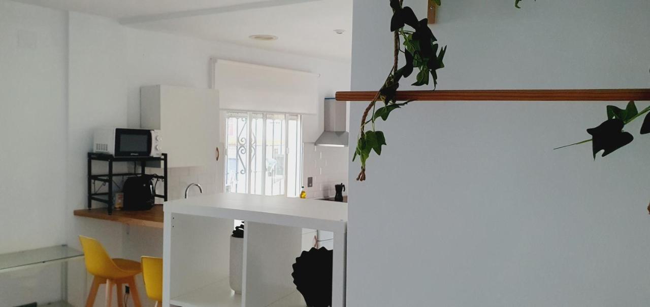 Apartamentos La Libertad Естепона Екстер'єр фото